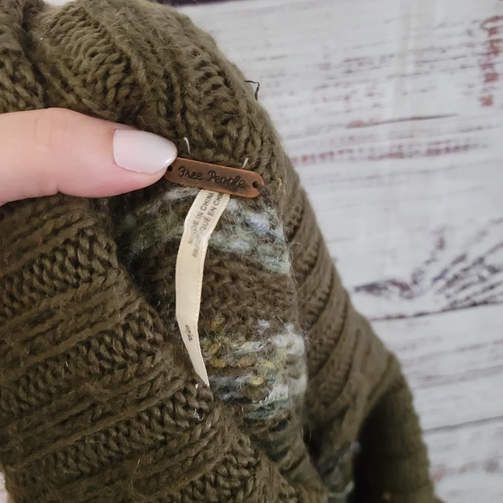 FREE PEOPLE Snow Bunny Fair Isle Sweater Tunic Green S